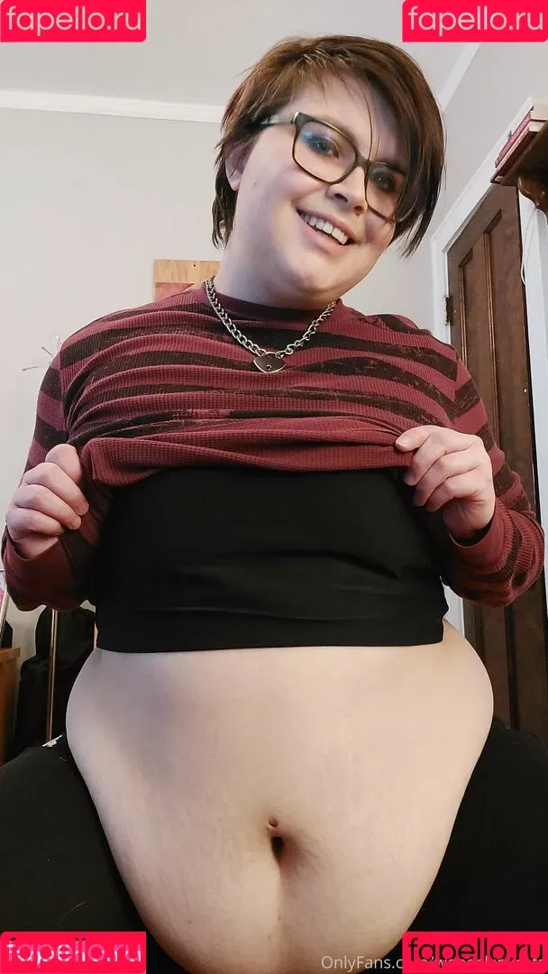 woodisweird / woodskinkcafe Onlyfans Photo Gallery 