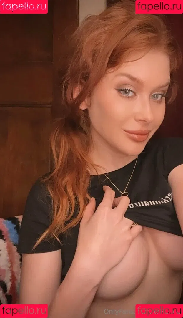 Renee Olstead / xorenee / xoreneeo Onlyfans Photo Gallery 