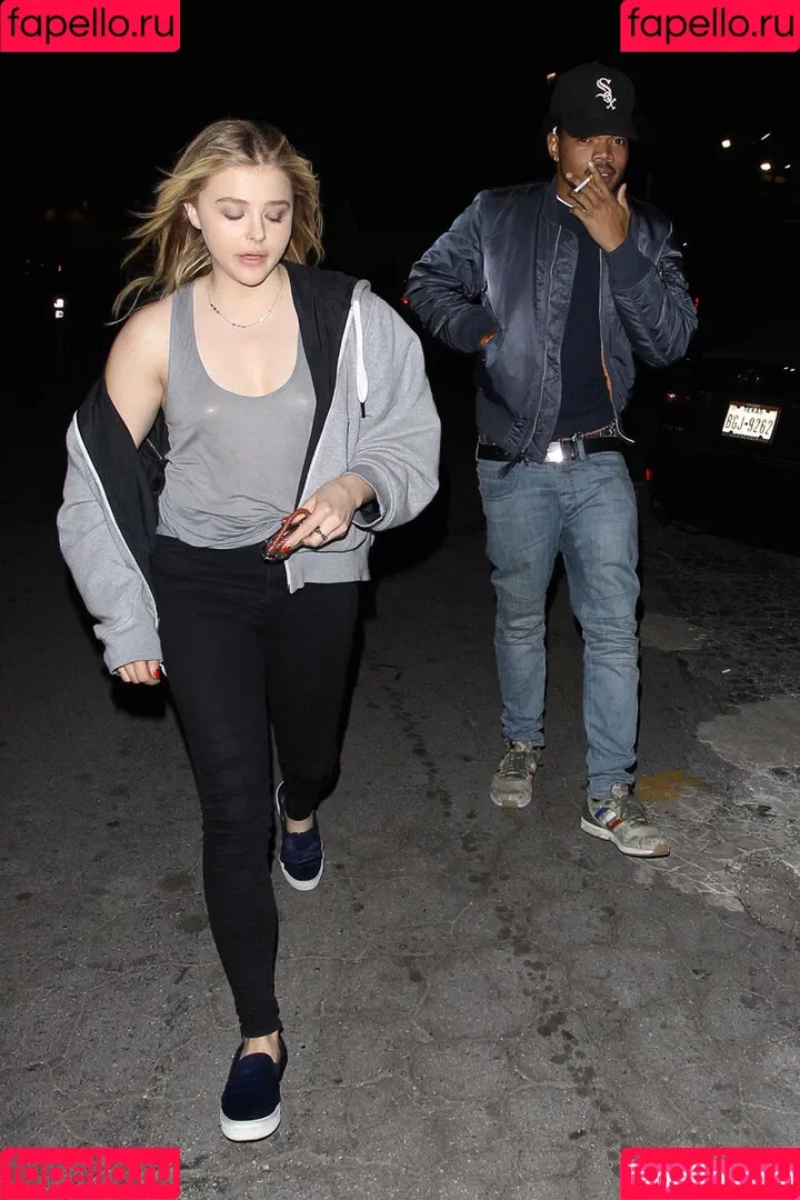 Chloë Grace Moretz / chloegmoretz / https: Onlyfans Photo Gallery 