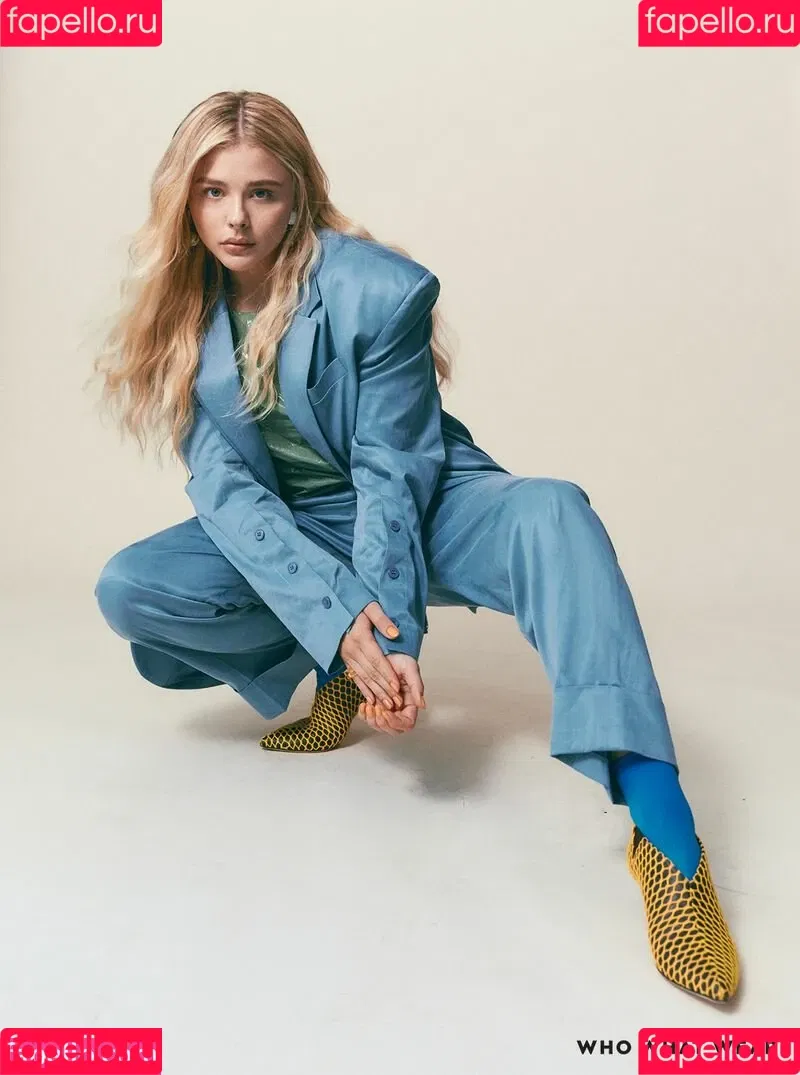 Chloë Grace Moretz / chloegmoretz / https: Onlyfans Photo Gallery 
