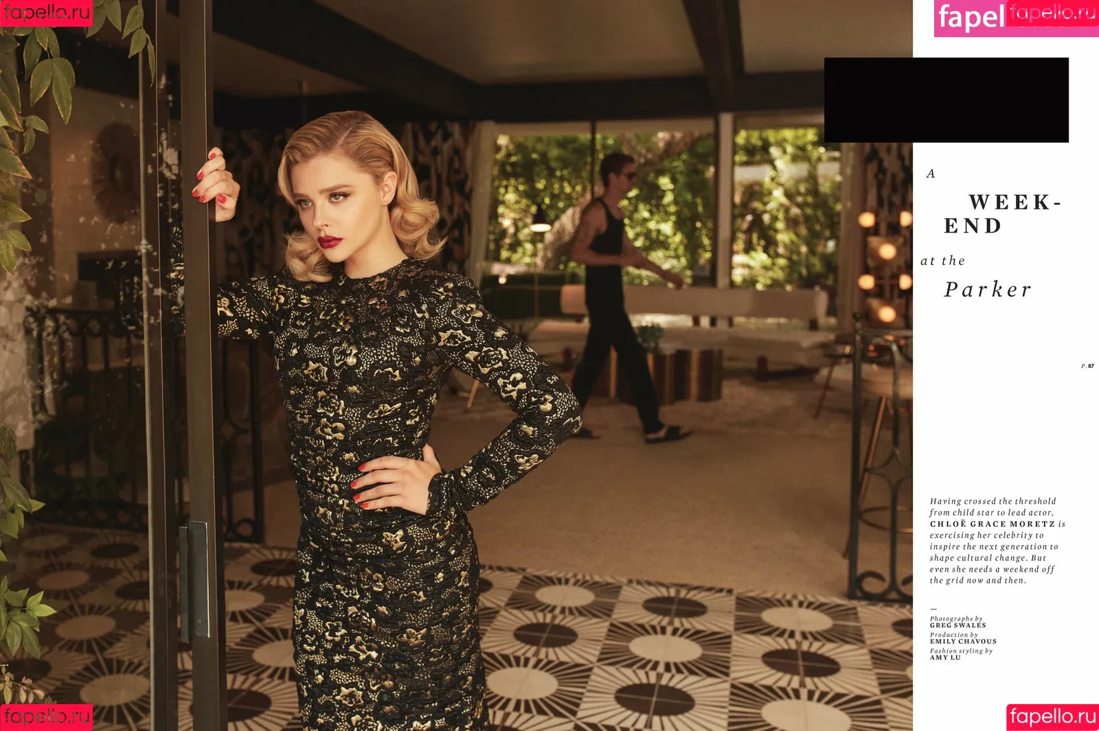 Chloë Grace Moretz / chloegmoretz / https: Onlyfans Photo Gallery 