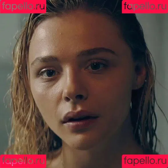 Chloë Grace Moretz / chloegmoretz / https: Onlyfans Photo Gallery 