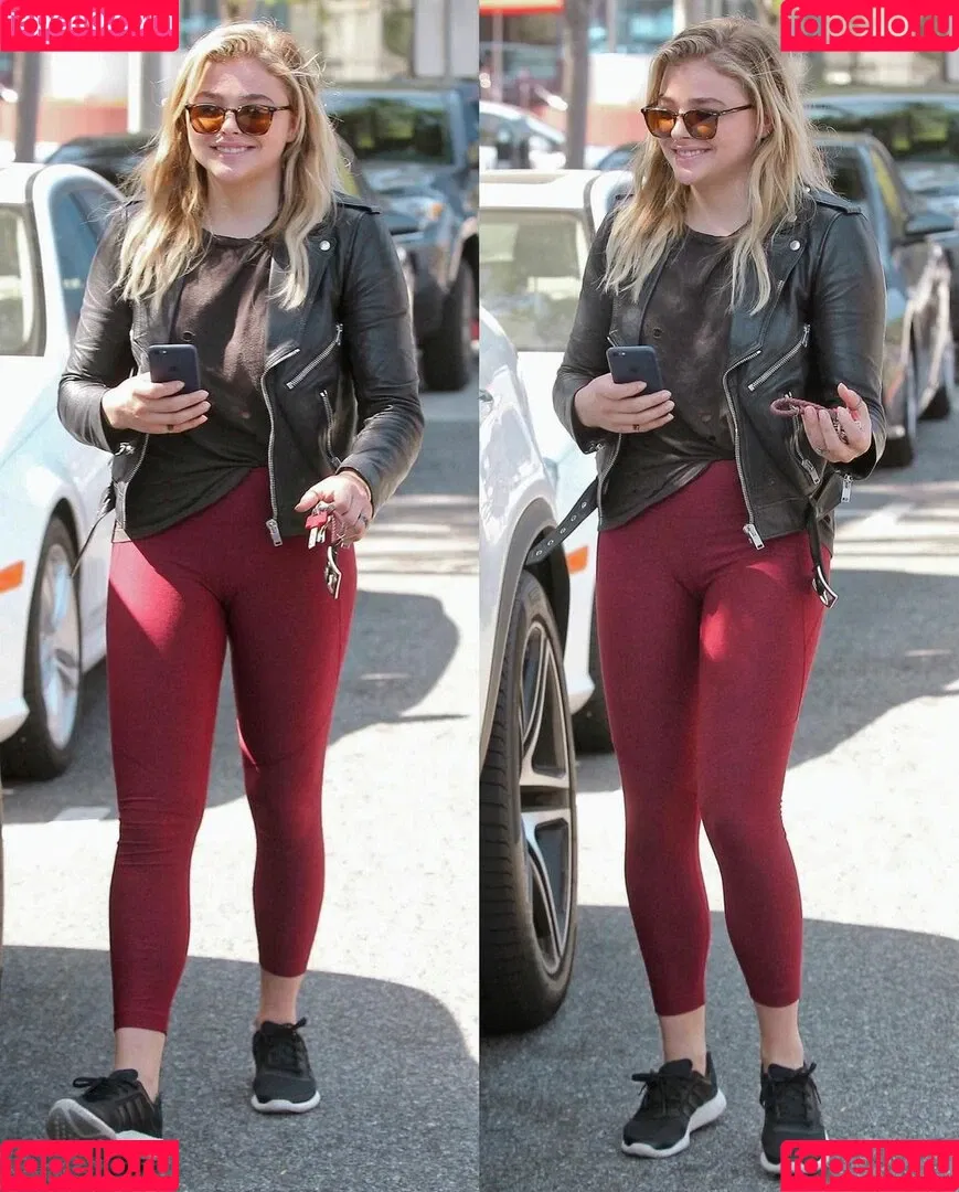 Chloë Grace Moretz / chloegmoretz / https: Onlyfans Photo Gallery 