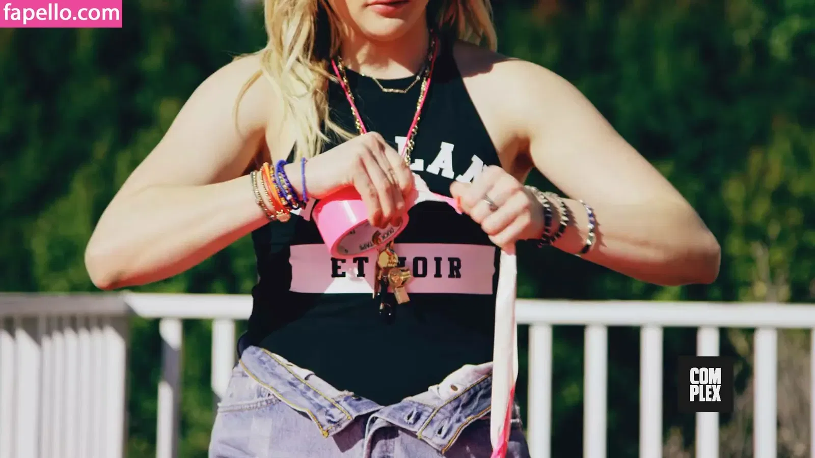 Chloë Grace Moretz / chloegmoretz / https: Onlyfans Photo Gallery 