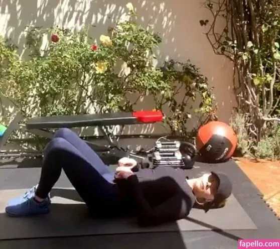 Chloë Grace Moretz / chloegmoretz / https: Onlyfans Photo Gallery 