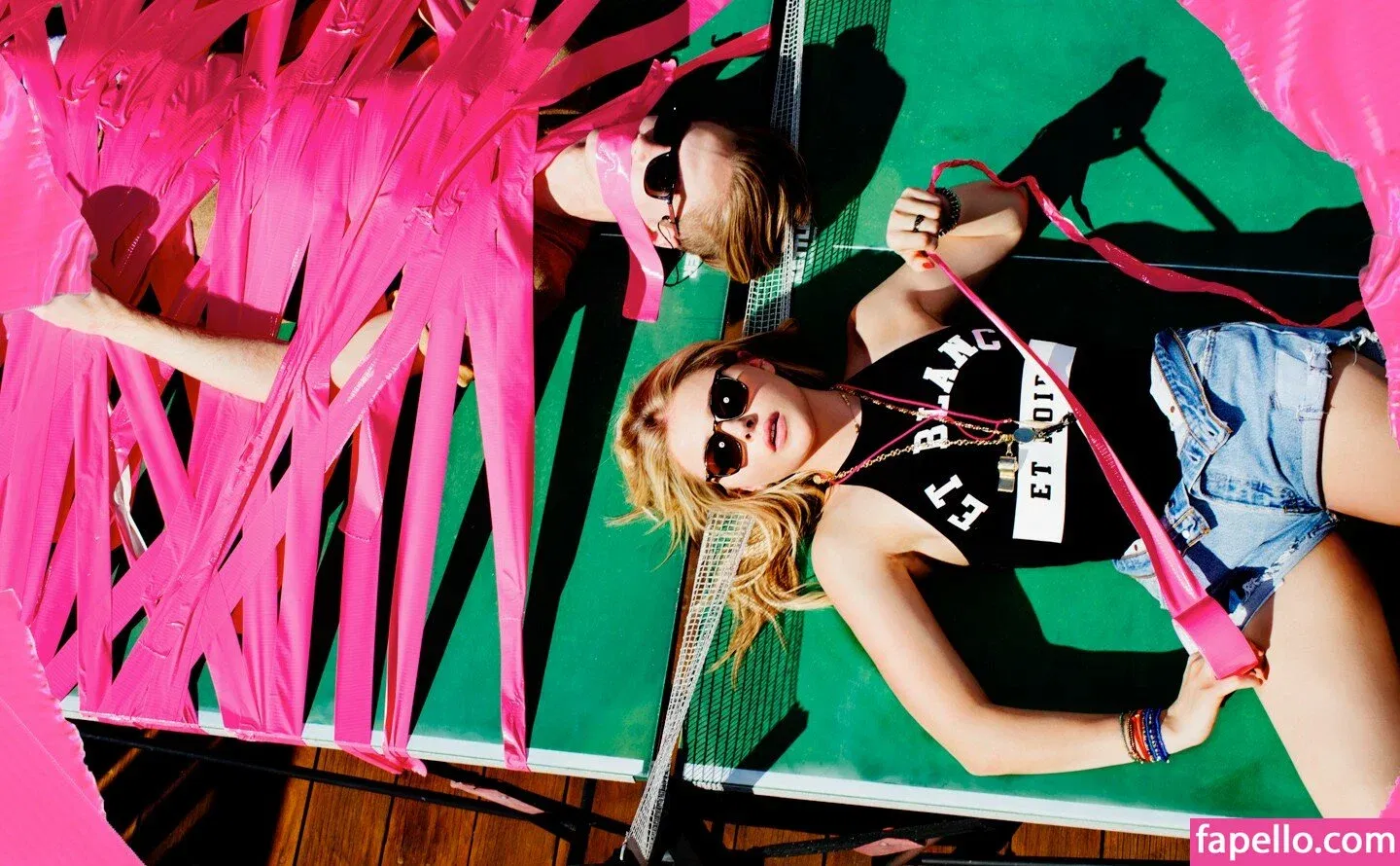 Chloë Grace Moretz / chloegmoretz / https: Onlyfans Photo Gallery 