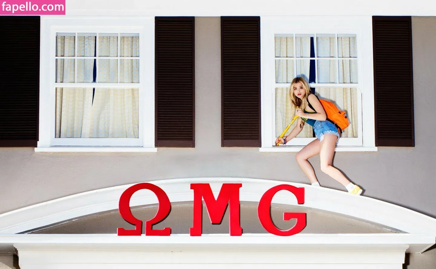 Chloë Grace Moretz / chloegmoretz / https: Onlyfans Photo Gallery 