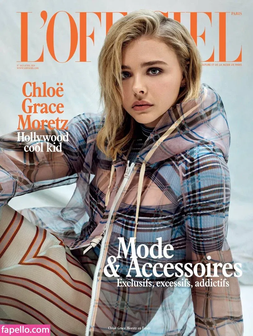 Chloë Grace Moretz / chloegmoretz / https: Onlyfans Photo Gallery 
