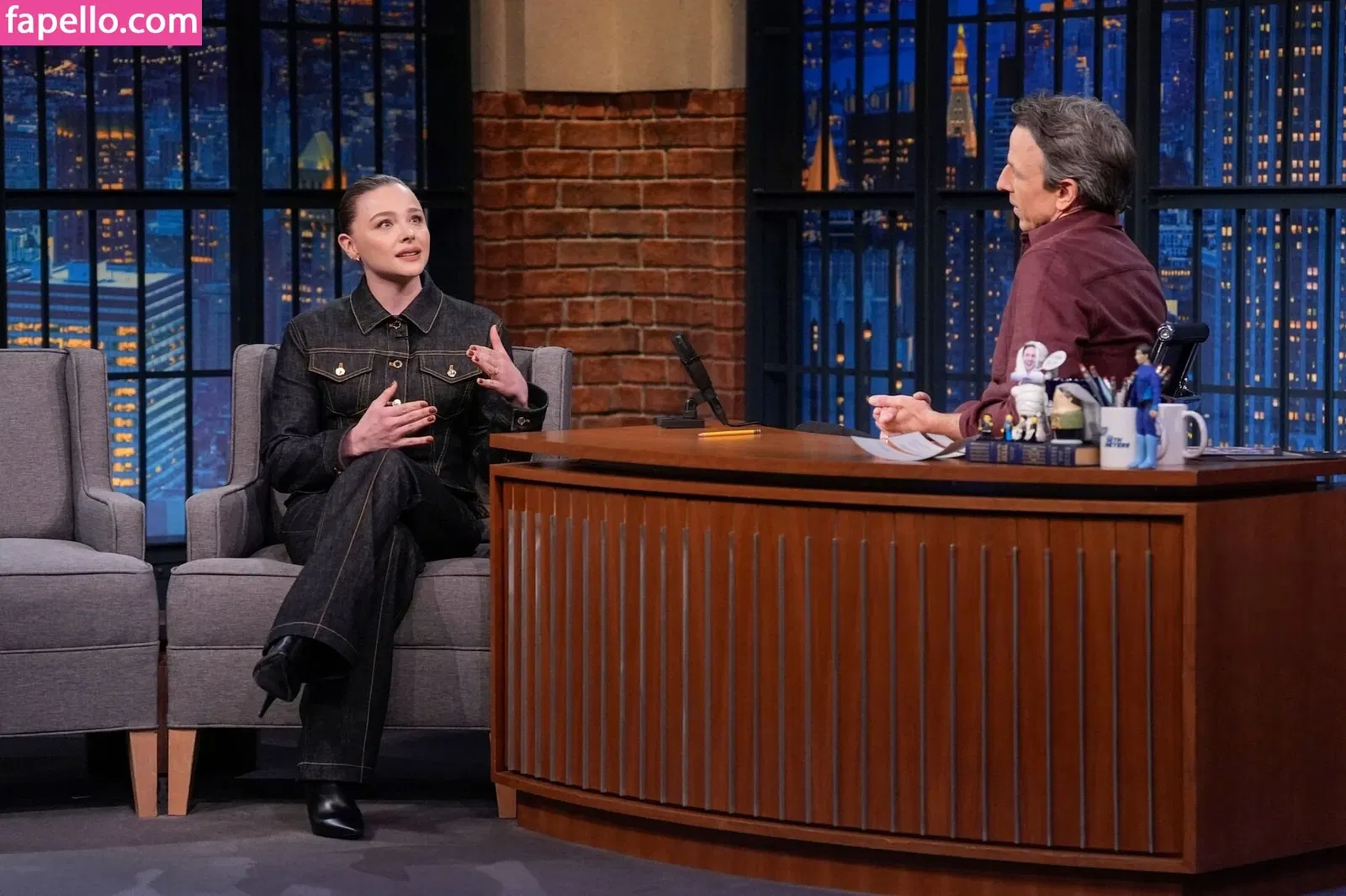 Chloë Grace Moretz / chloegmoretz / https: Onlyfans Photo Gallery 