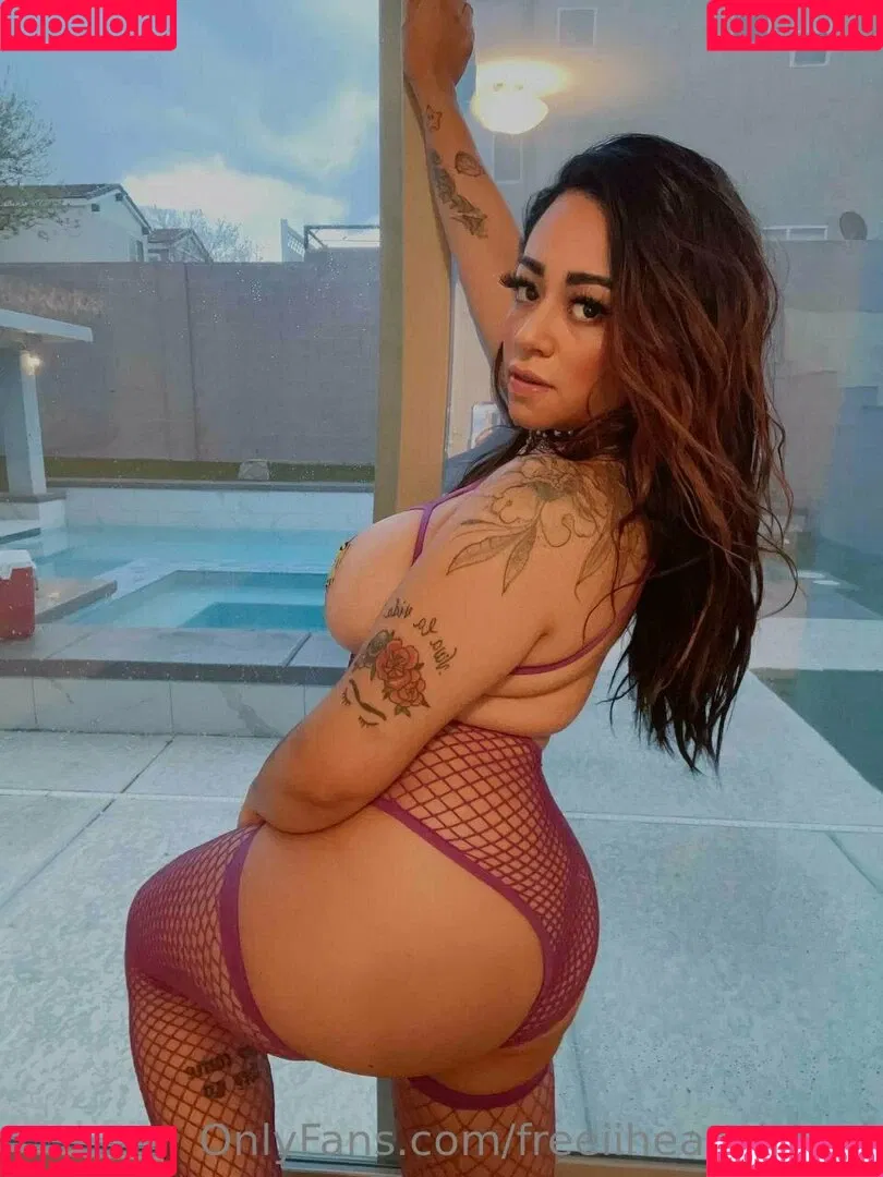 freeiiheartthazel / theejerglove Onlyfans Photo Gallery 