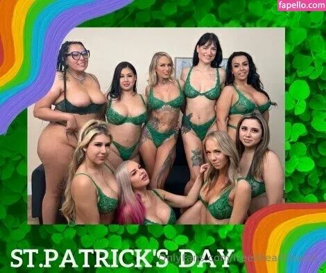 freeiiheartthazel / theejerglove Onlyfans Photo Gallery 