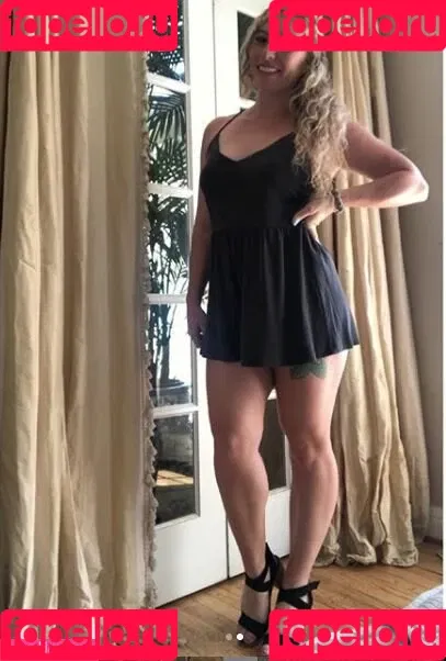 Aela The Seductress / aelathecat / princesss_peachh Onlyfans Photo Gallery 
