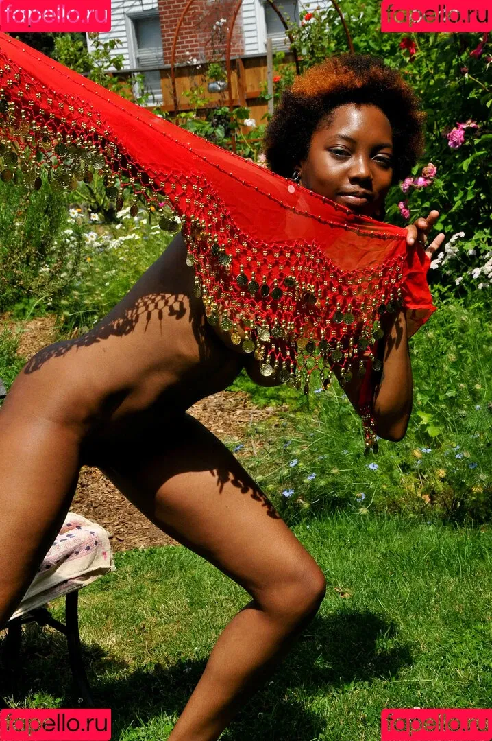 HippieGoddess / hippie___goddess / hippiegoddess69 Onlyfans Photo Gallery 