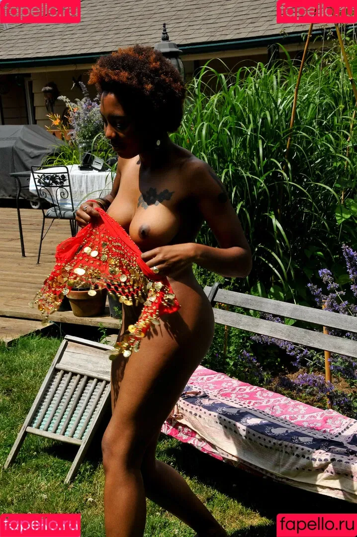 HippieGoddess / hippie___goddess / hippiegoddess69 Onlyfans Photo Gallery 