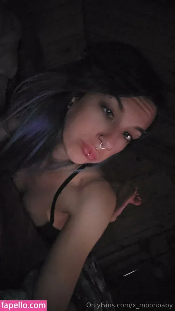 x_moonbaby / x_moonbabyy Onlyfans Photo Gallery 