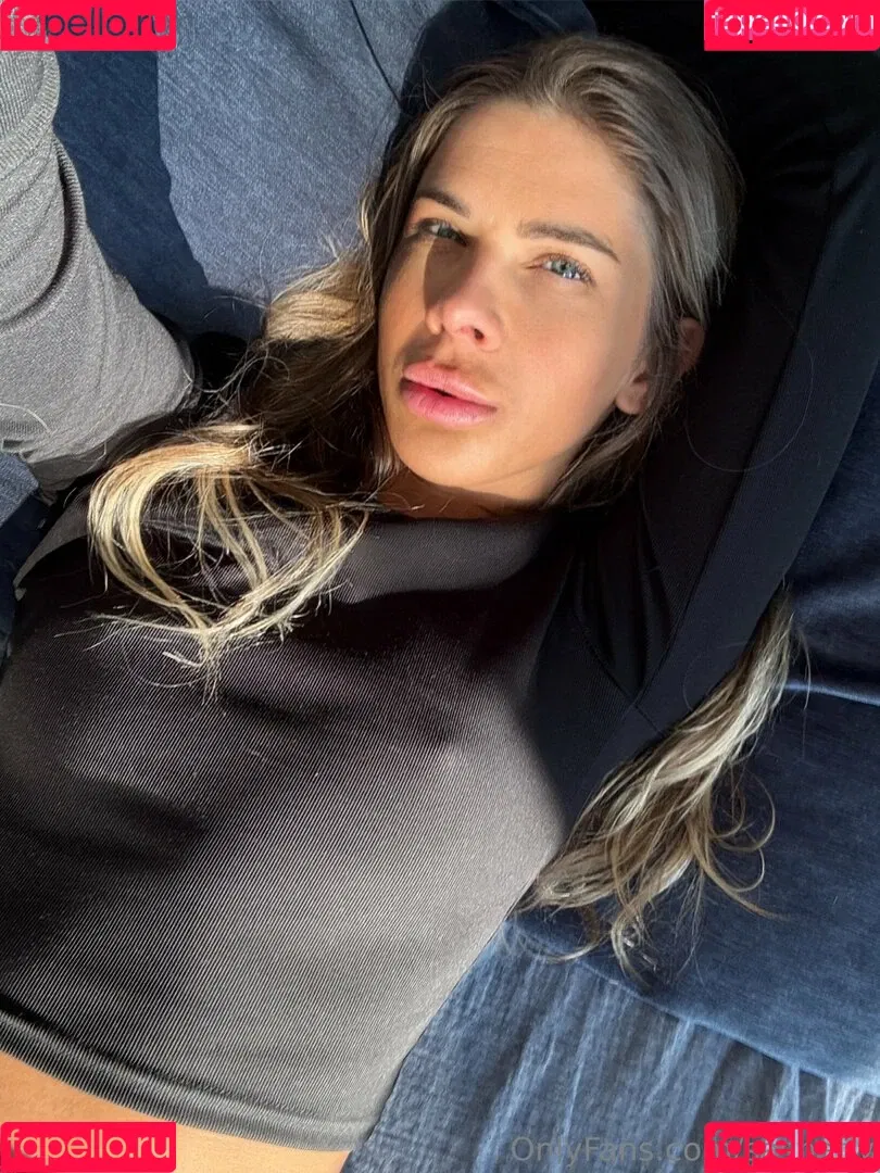 sashafly / shasa_fly Onlyfans Photo Gallery 