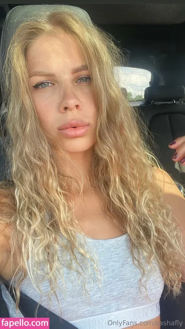 sashafly / shasa_fly Onlyfans Photo Gallery 