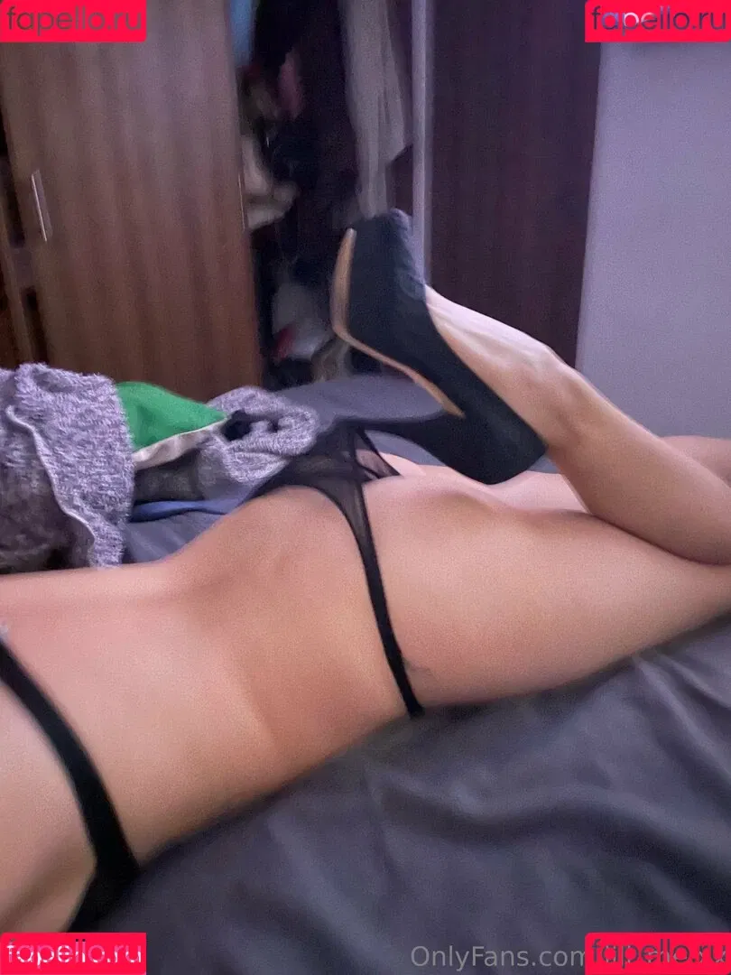 lili_me.xx / lillieart_ Onlyfans Photo Gallery 