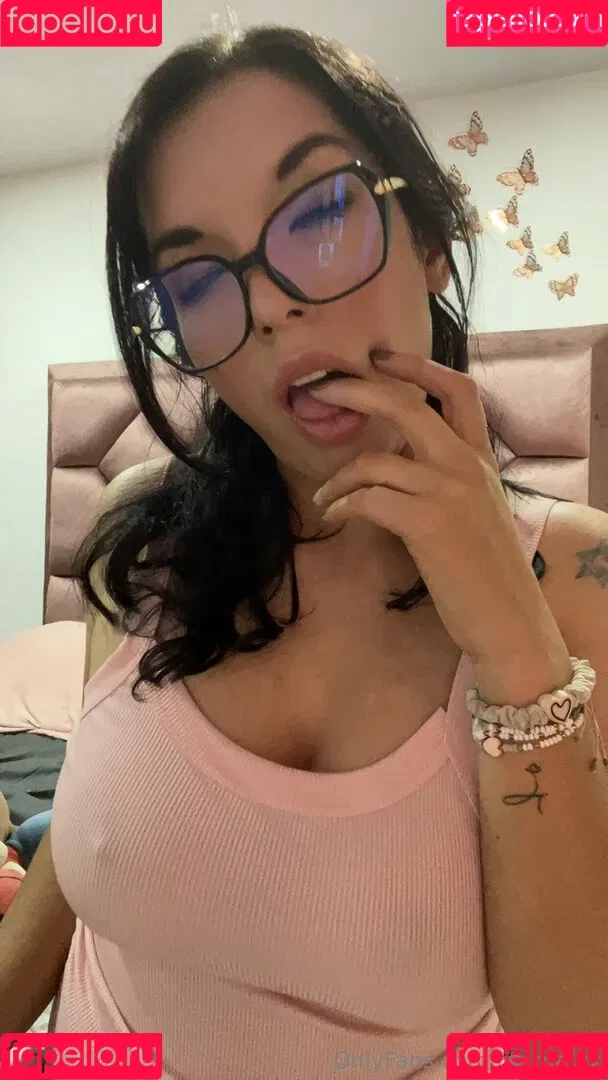 lili_me.xx / lillieart_ Onlyfans Photo Gallery 
