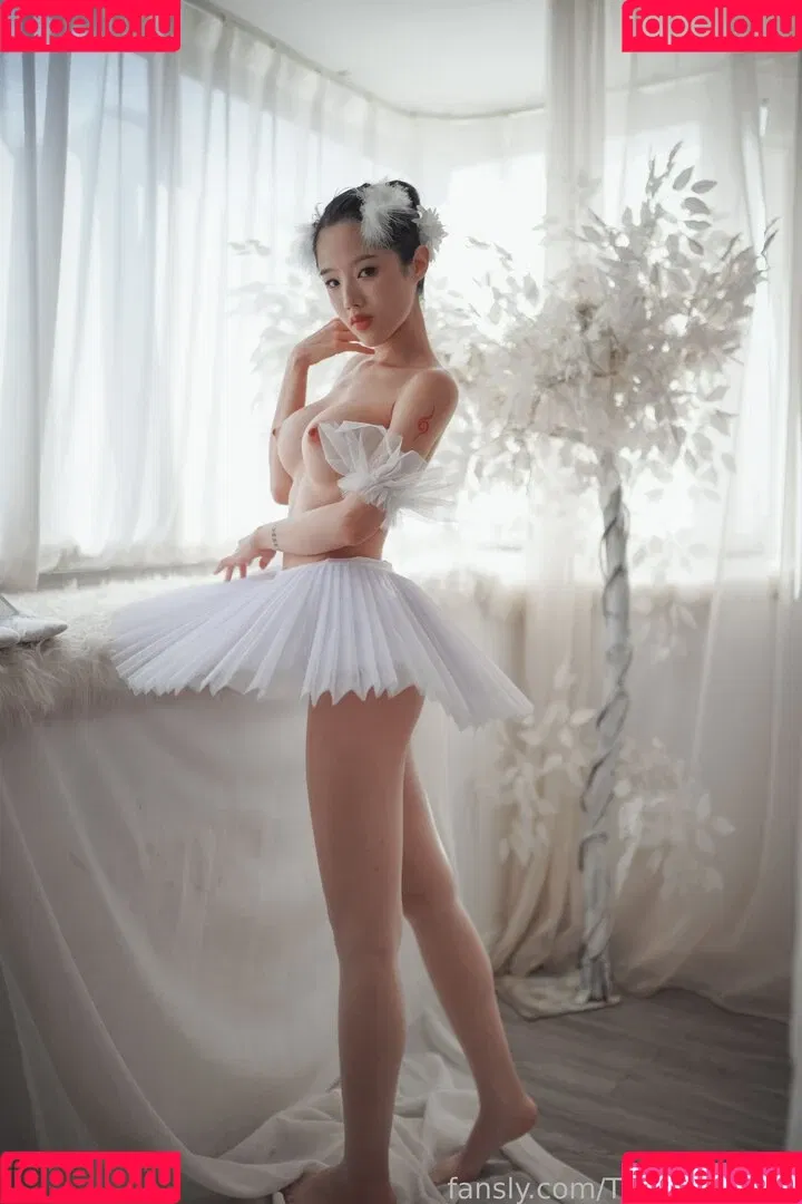TiTi cosplay / TiTi40511552 / titi_cosplay Onlyfans Photo Gallery 