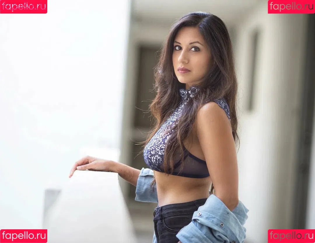 Natasha Chandel / natashachandel Onlyfans Photo Gallery 