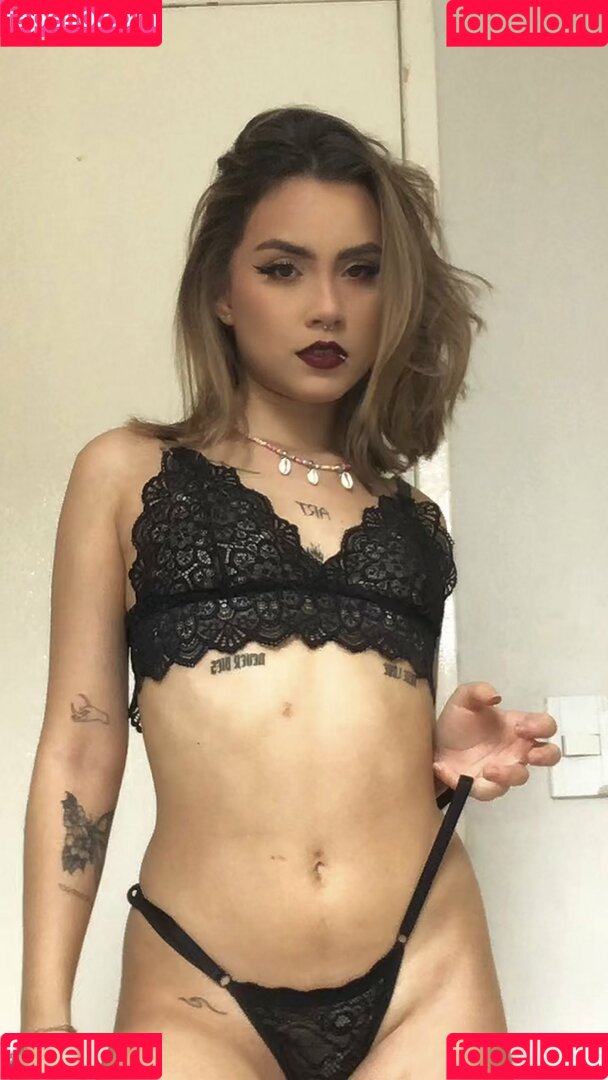 Bruna Rios Onlyfans Photo Gallery 