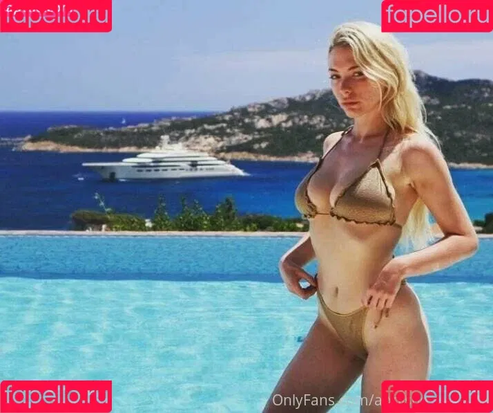 april_summerz / aprilsummersvip / modelapril Onlyfans Photo Gallery 