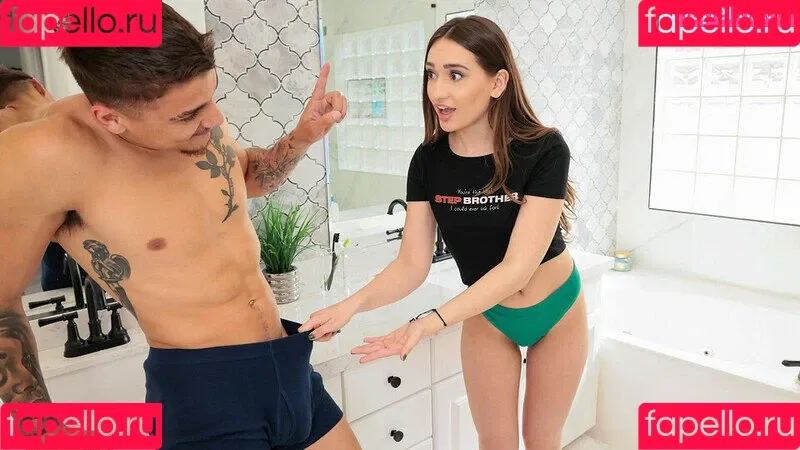 Alex Coal / alexxxcoal / botheringalex Onlyfans Photo Gallery 