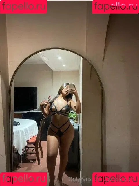ebony.k_minxhairboutique / ebony.minx Onlyfans Photo Gallery 