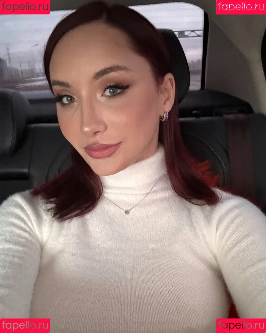 Eva Borisova / Eva_Borisova / groobytgirl / https: Onlyfans Photo Gallery 