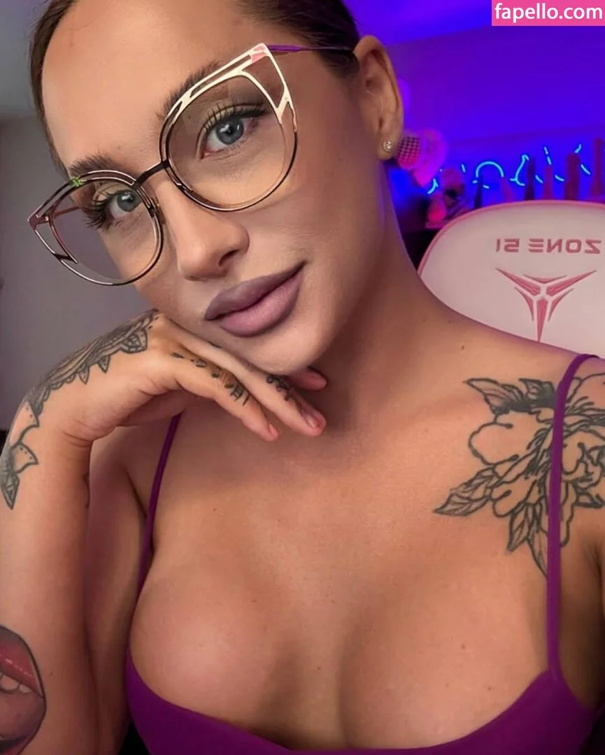 Eva Borisova / Eva_Borisova / groobytgirl / https: Onlyfans Photo Gallery 