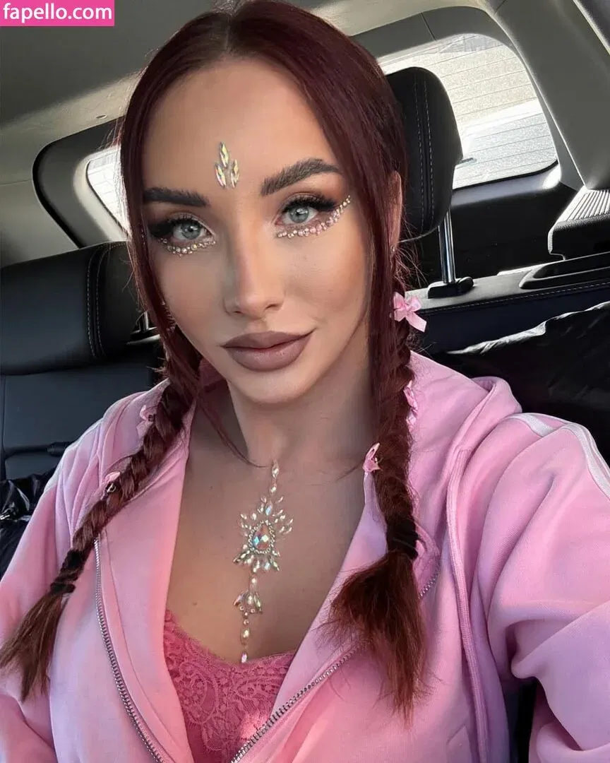 Eva Borisova / Eva_Borisova / groobytgirl / https: Onlyfans Photo Gallery 