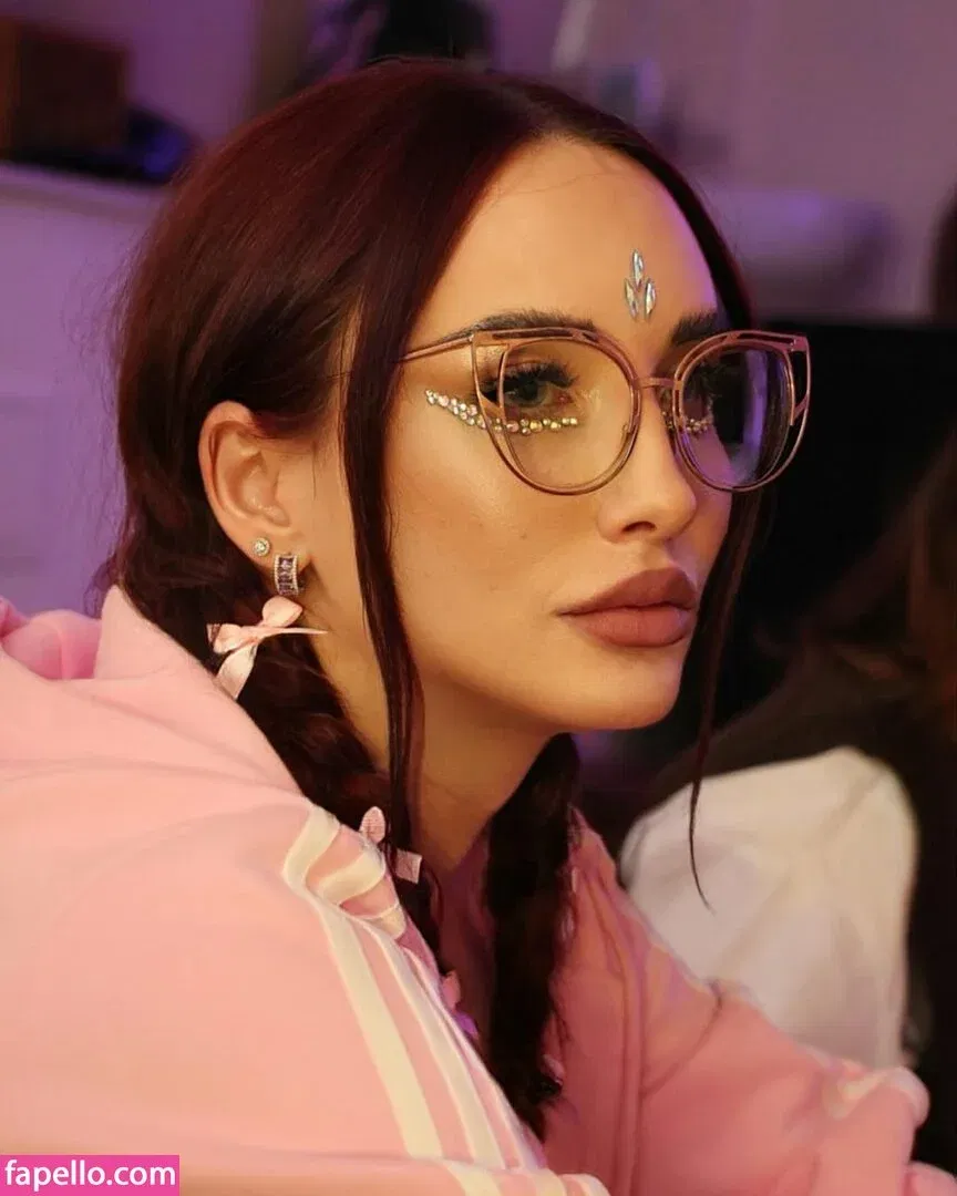 Eva Borisova / Eva_Borisova / groobytgirl / https: Onlyfans Photo Gallery 