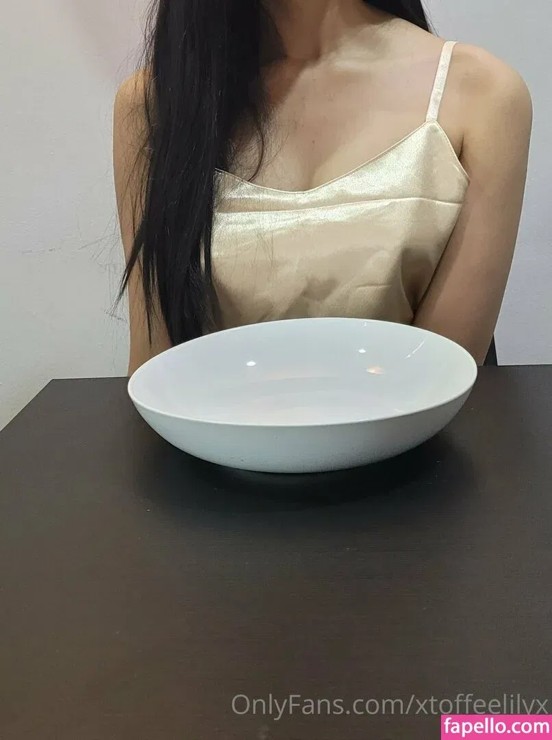 reel / xtoffeelilyx Onlyfans Photo Gallery 