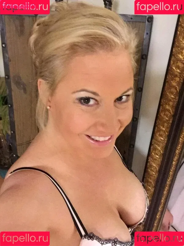 Tammy Sytch / wwehofersunny Onlyfans Photo Gallery 