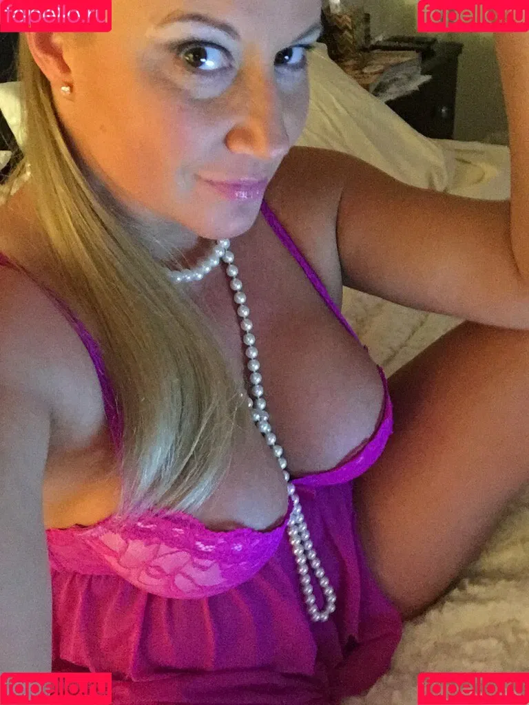 Tammy Sytch / wwehofersunny Onlyfans Photo Gallery 