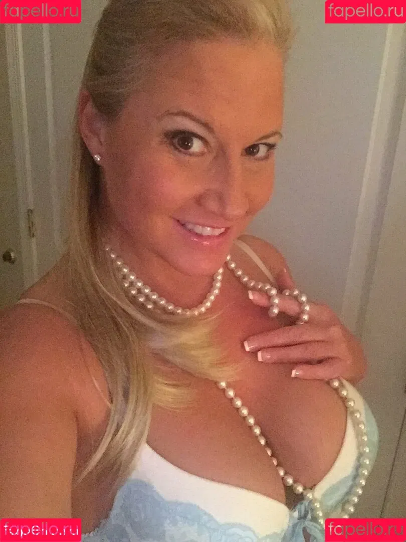 Tammy Sytch / wwehofersunny Onlyfans Photo Gallery 