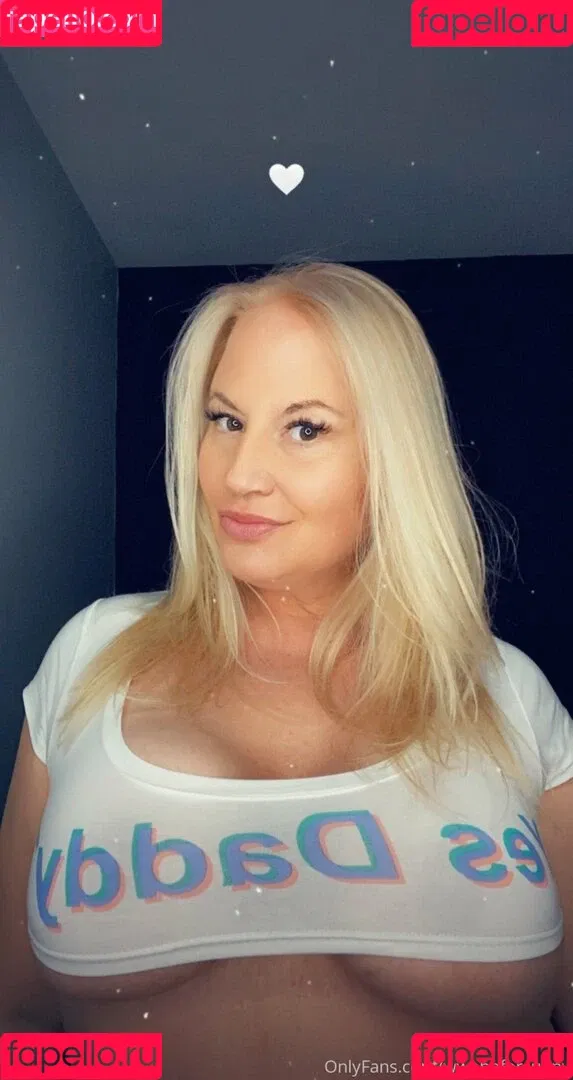 Tammy Sytch / wwehofersunny Onlyfans Photo Gallery 