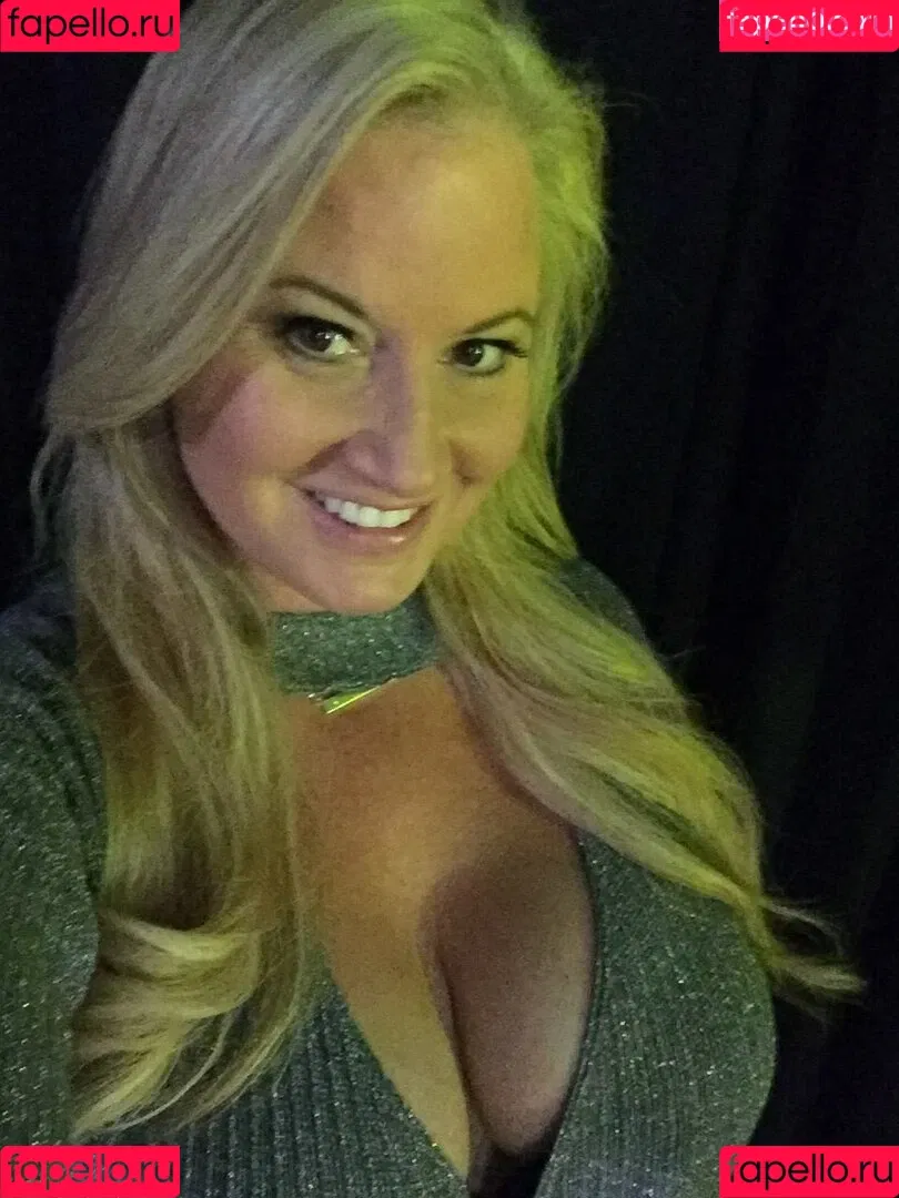 Tammy Sytch / wwehofersunny Onlyfans Photo Gallery 