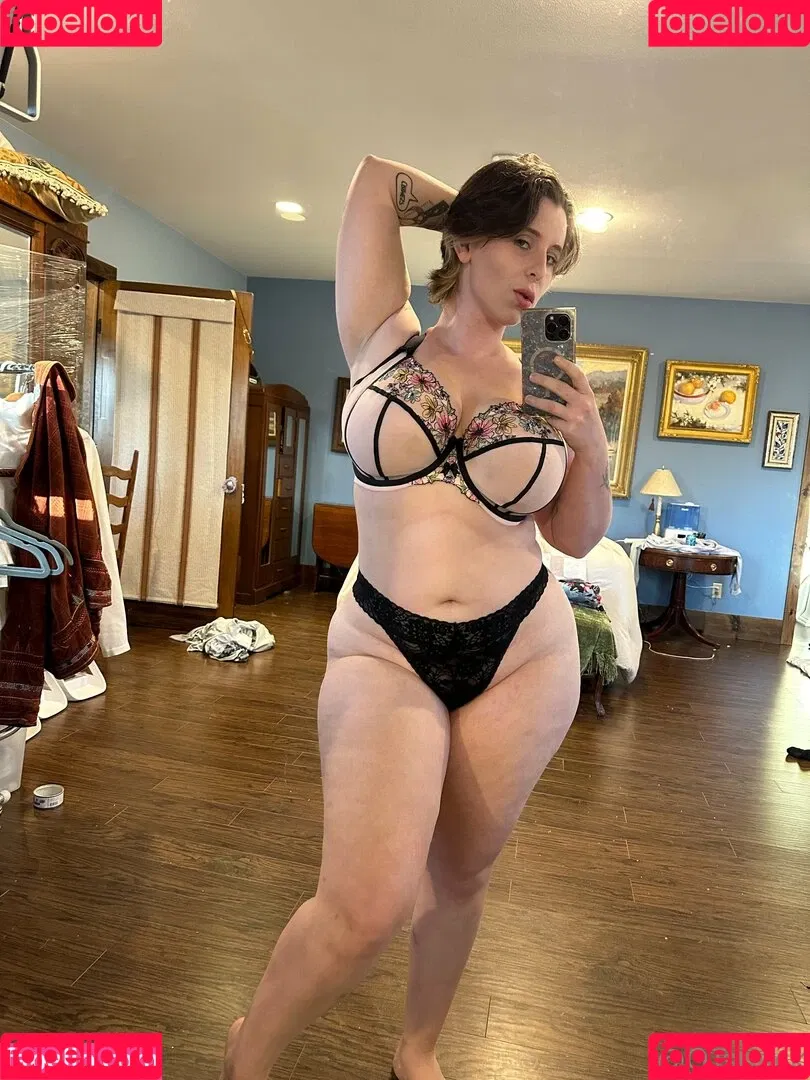 QTsnack / qtsnackirl Onlyfans Photo Gallery 