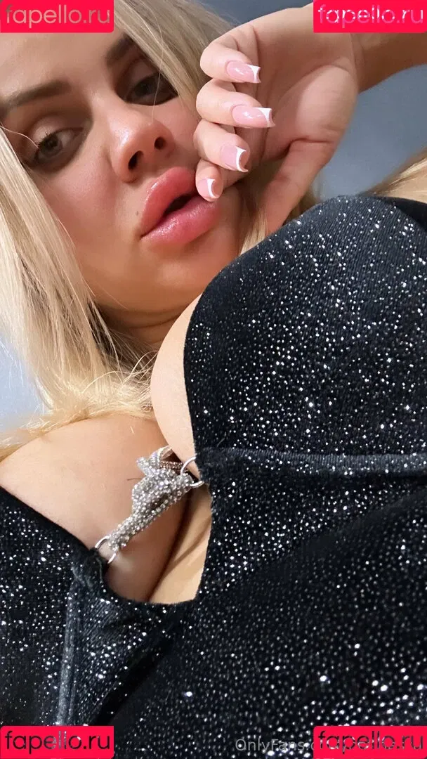 hotinessa / inessa_masya_musik Onlyfans Photo Gallery 