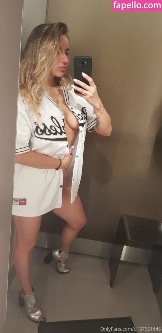 hotinessa / inessa_masya_musik Onlyfans Photo Gallery 