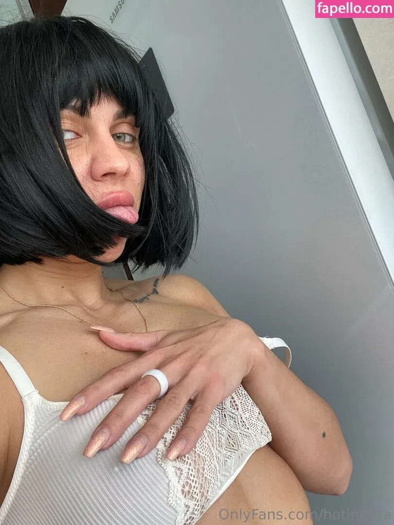 hotinessa / inessa_masya_musik Onlyfans Photo Gallery 