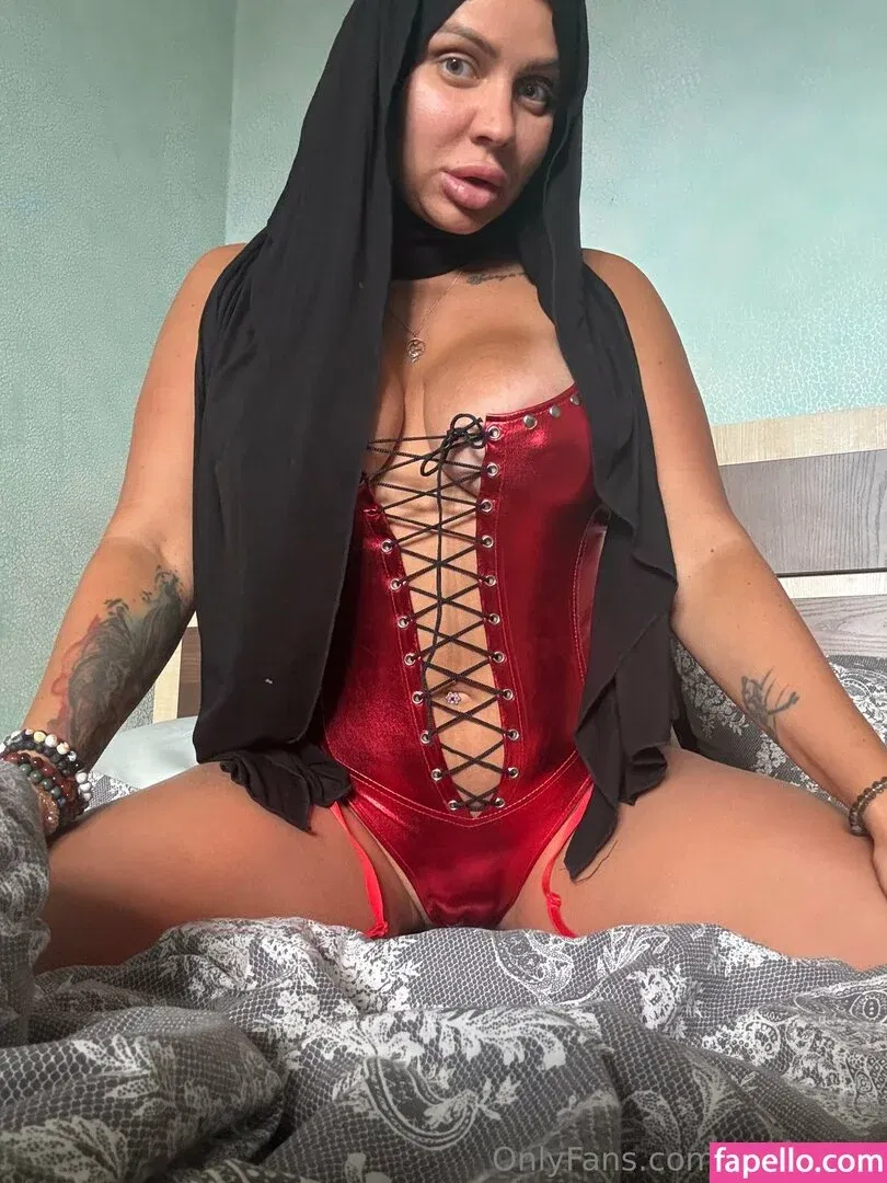 hotinessa / inessa_masya_musik Onlyfans Photo Gallery 