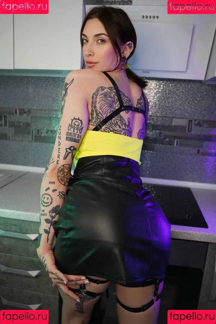 sarah_black_prvt / sarah_blackk / sarahhblackk Onlyfans Photo Gallery 