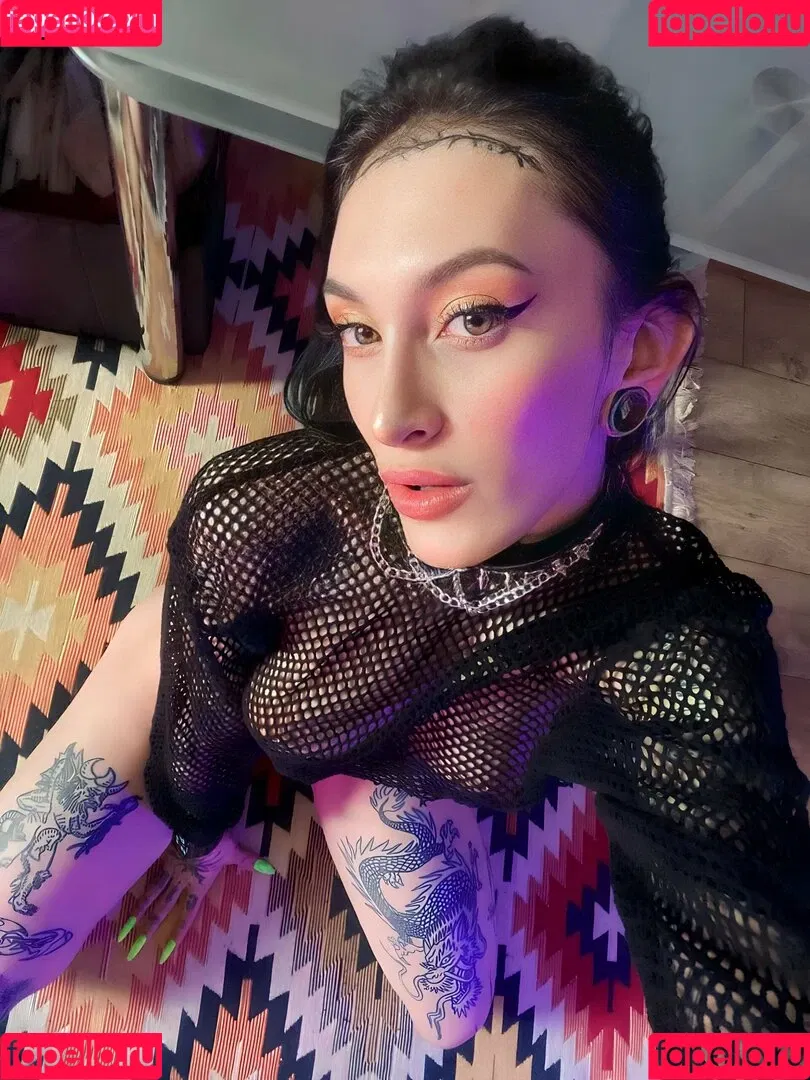 sarah_black_prvt / sarah_blackk / sarahhblackk Onlyfans Photo Gallery 