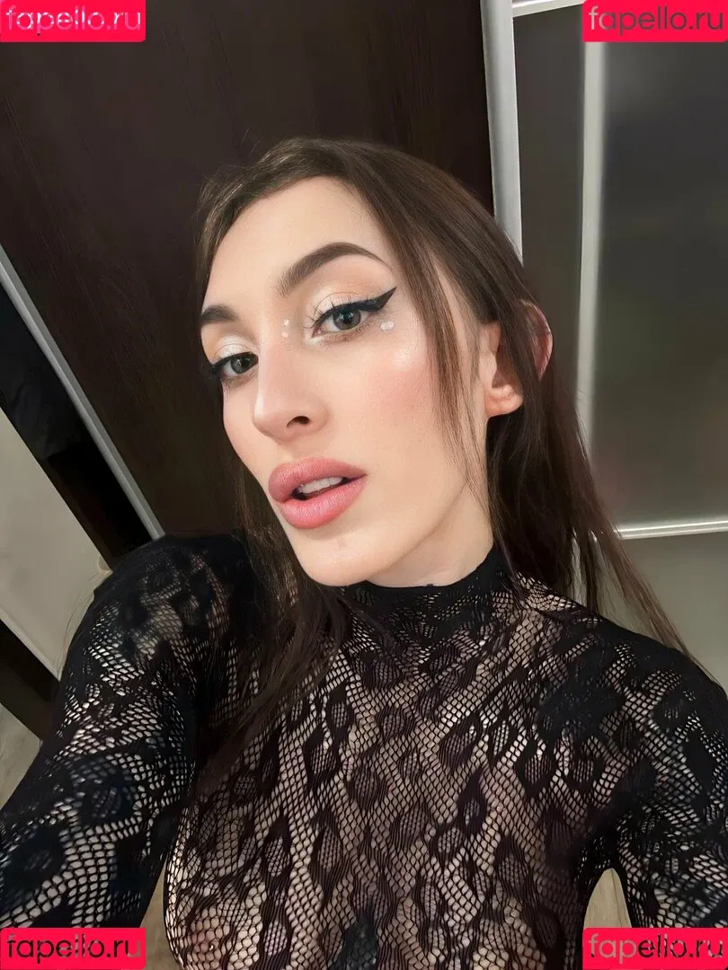 sarah_black_prvt / sarah_blackk / sarahhblackk Onlyfans Photo Gallery 