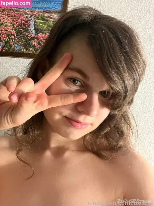 born2bscene / https: / scenegirlaya Onlyfans Photo Gallery 