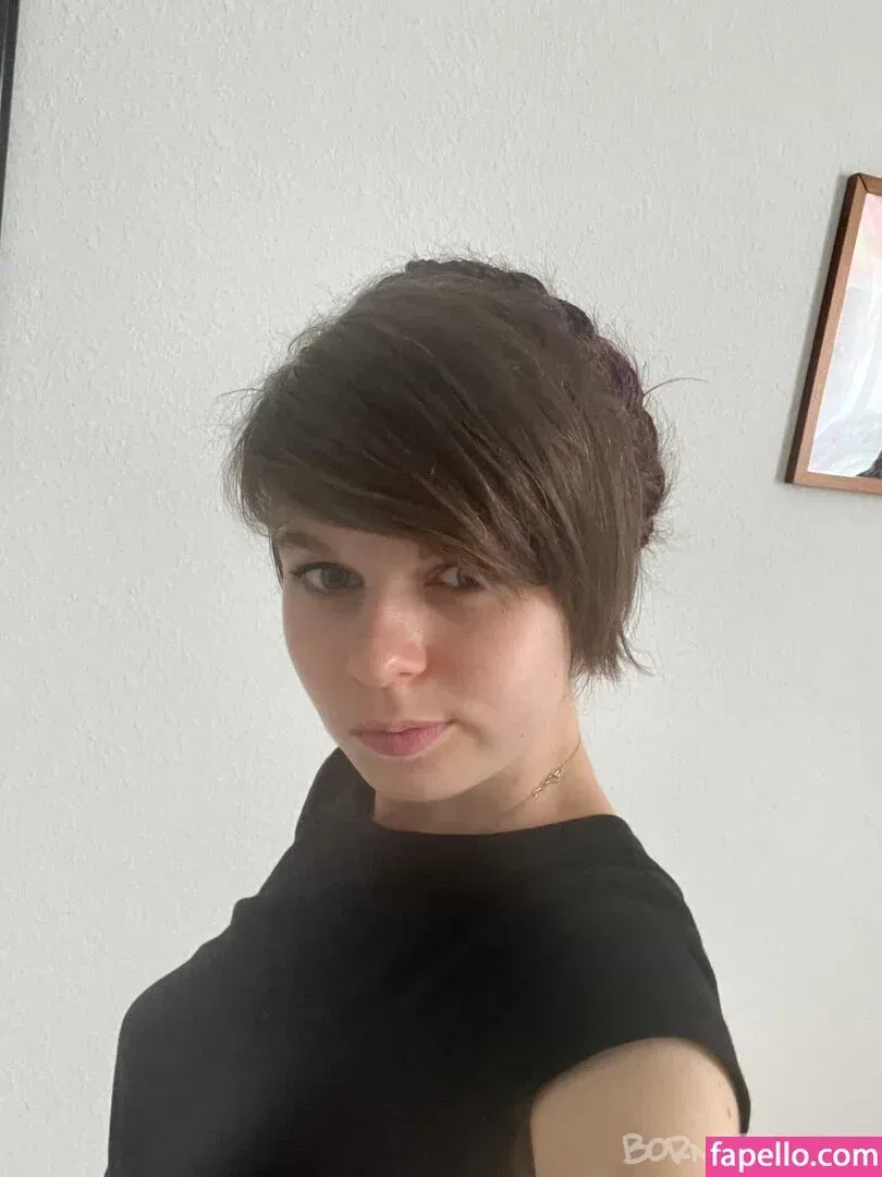 born2bscene / https: / scenegirlaya Onlyfans Photo Gallery 