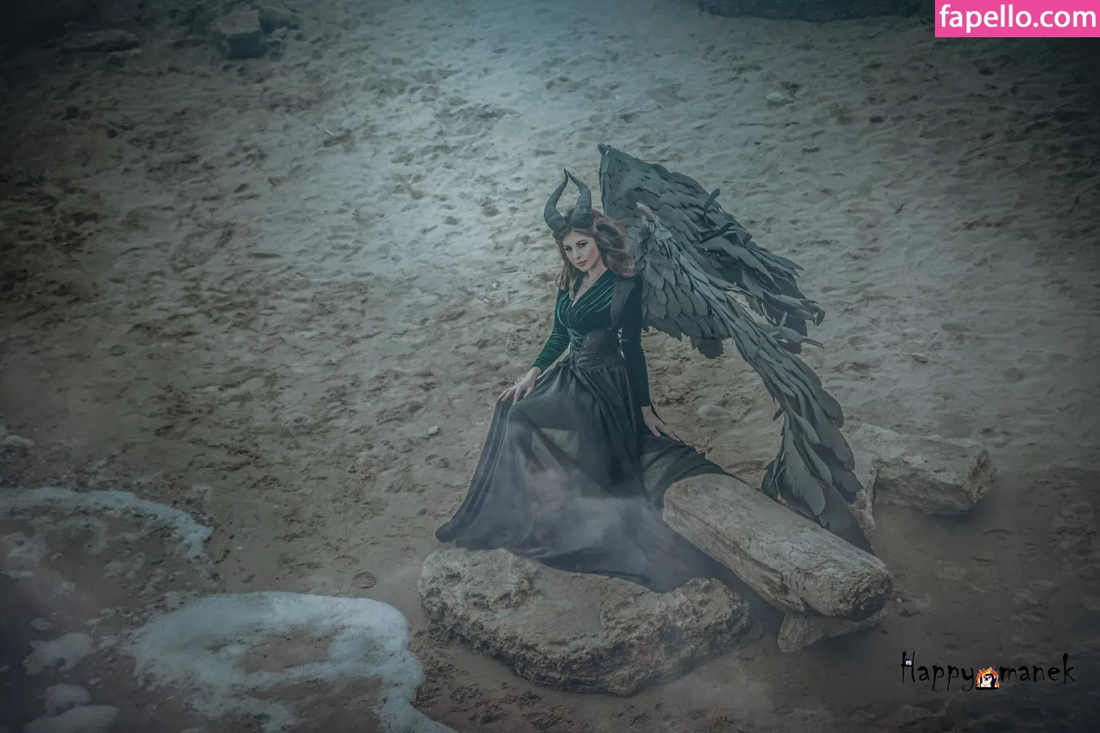 cw / happy_manek / https: Onlyfans Photo Gallery 